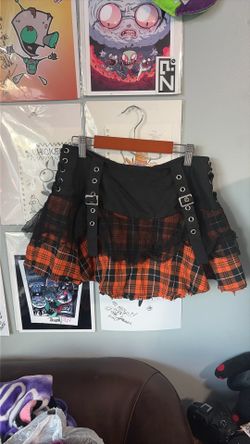 hot topic plaid skirt size small