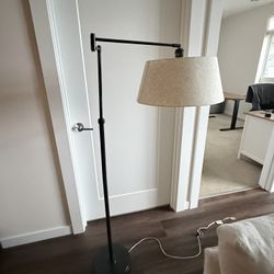 Floor Lamp 