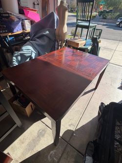 Dinning table