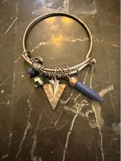 Handmade Boho Cuff Bracelet Blue Crystal Point Copper Arrowhead Charm Wire Wrapped Bangle