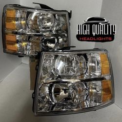 Chevy Silverado 2007  2013 Headlight