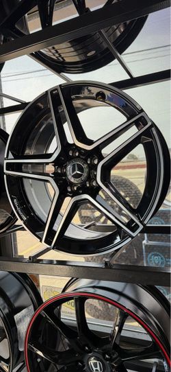 18s Mercedes wheels tires new 5lug