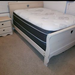 Full Size Bedroom Set