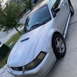 2002 Ford Mustang