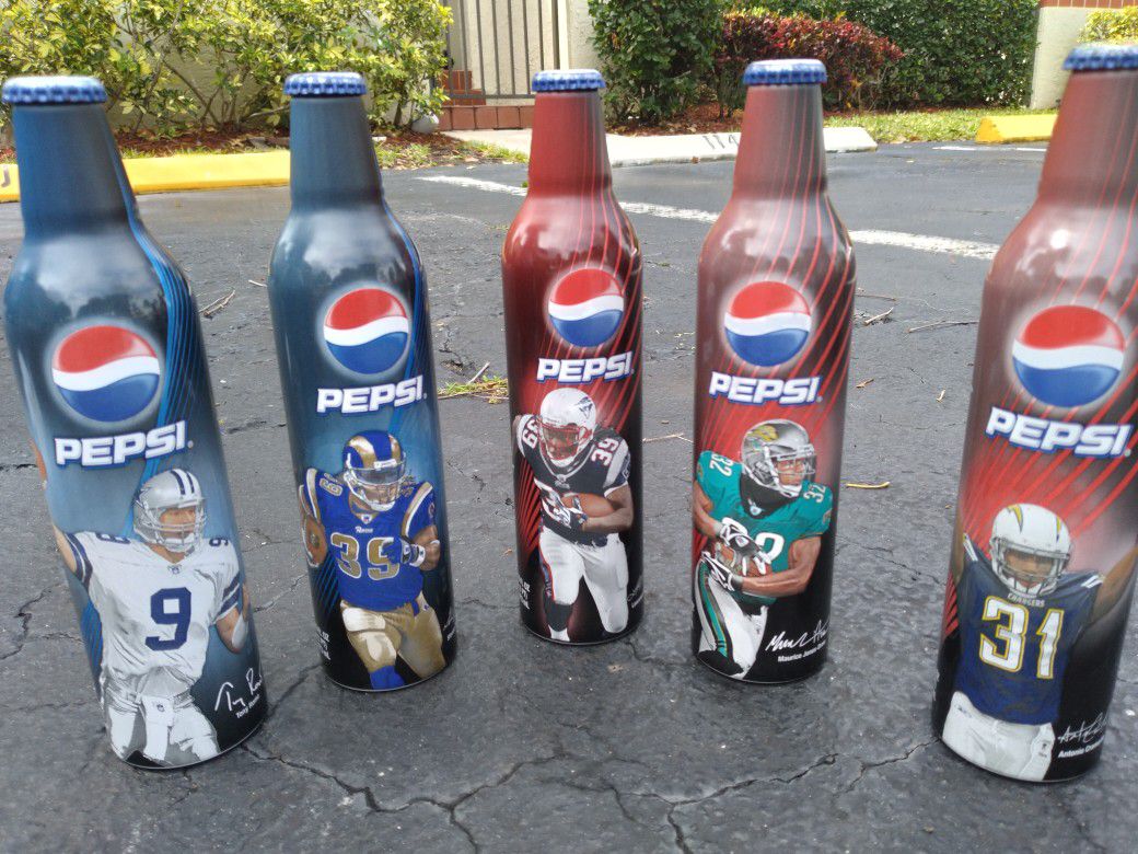 Pepsi NFL Collectible Aluminum Bottles...and Budweiser 