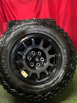 2026 GMC Sierra AT4X AEV Salta 18 Inch OEM Takeoffs Wheels 