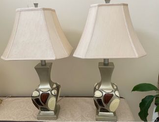 PAIR TABLE LAMP TALL EXCELLENT COND 2 LAMPS GOLDEN MULTI COLOR