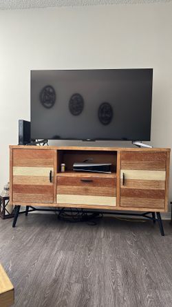 TV table