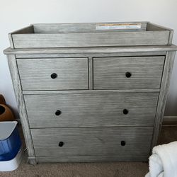 Dresser with Convertible Changing Table
