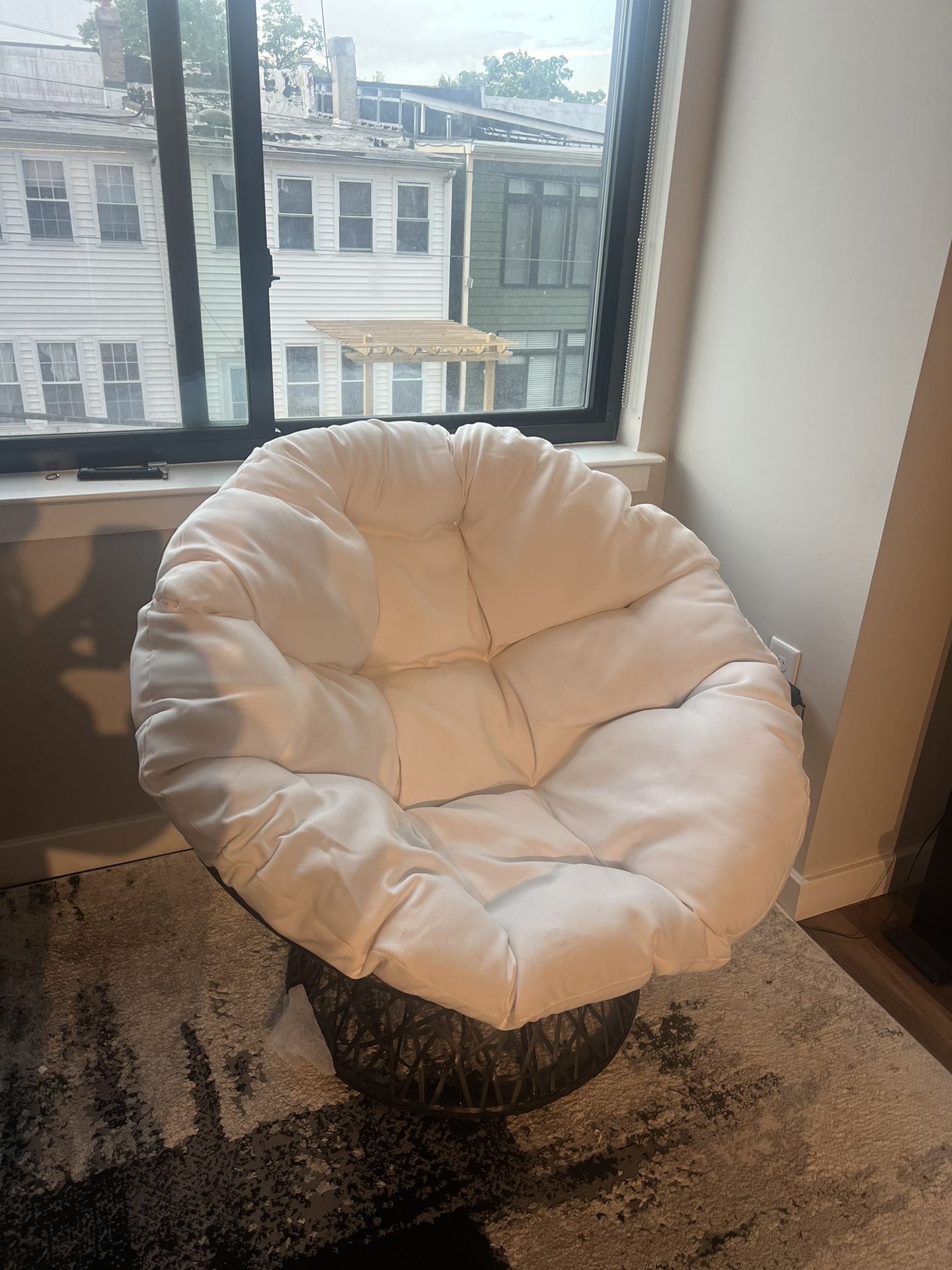 Papasan Chair With 360 Swivil