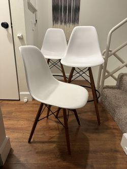 Bar Stools And Chair