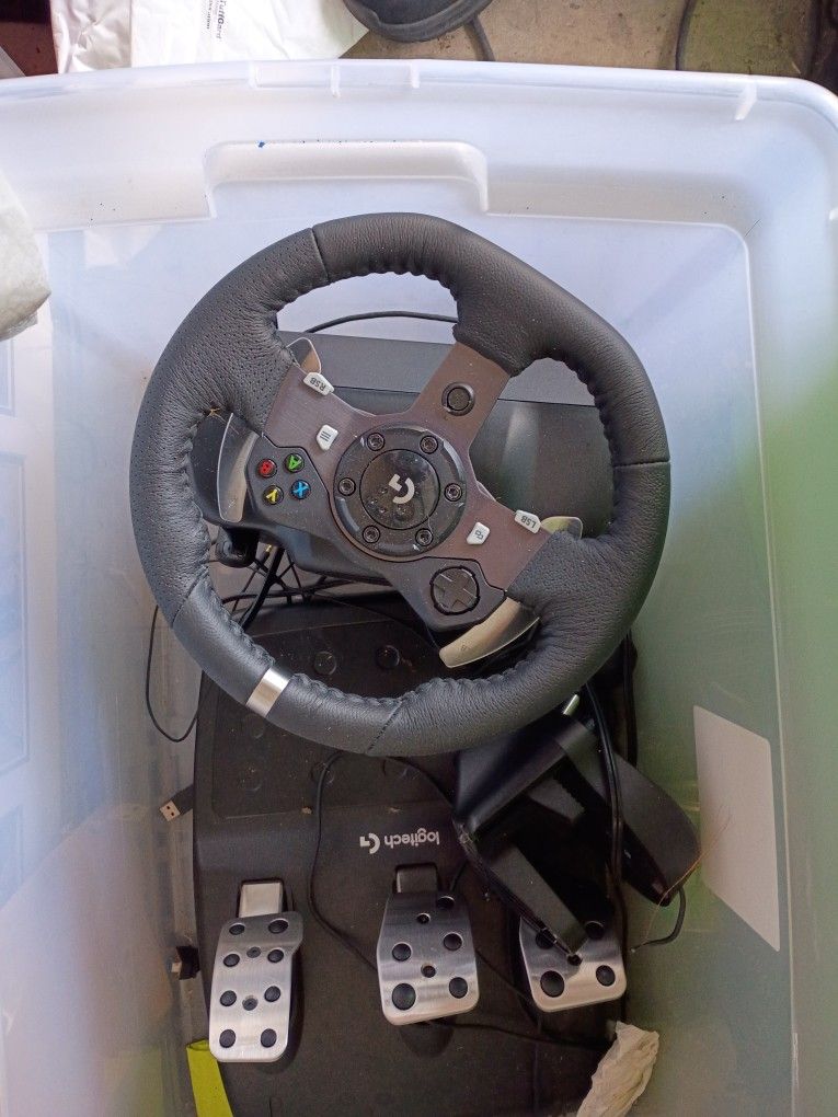 Logitech Racing Game Deluxe Model