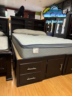 Queen storage bed with mattress cama nueva