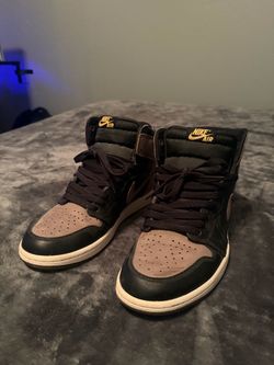 Nike Air Jordan 1 High Top Sneakers