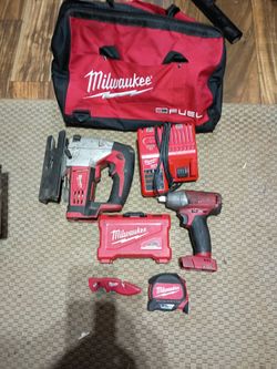 Milwaukee bundle