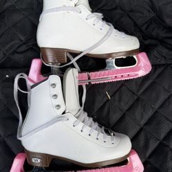 Riedell Girl’s Figure Skates Model 33