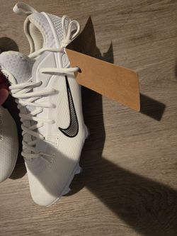 Mens nike huarache cleats size 9 and 10