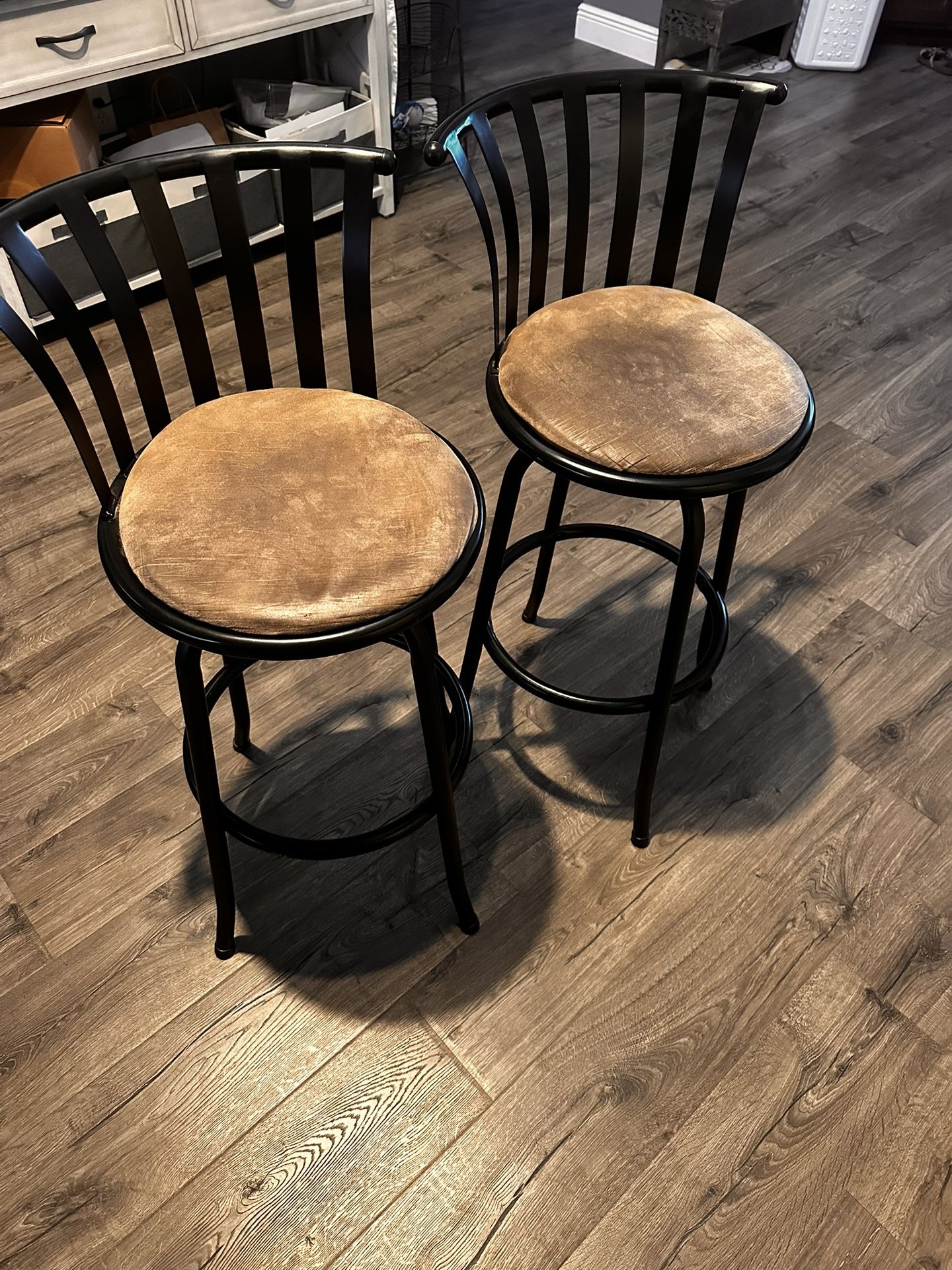 2 BarStool Chairs (28” Swivel)