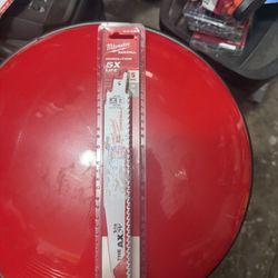 Milwaukee 48-00-5026 9" 5 TPI The Ax Sawzall Blade (5 Pack)