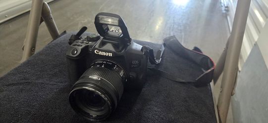 Canon EOS 850D DSLR Camera