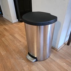 Simplehuman Stainless Steel 13 Gallons Trash Can