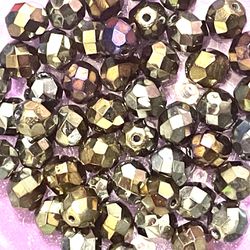 Lot Of Faceted Glass 8mm Beads