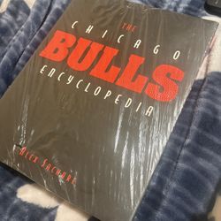 The Chicago Bulls Encyclopedia 