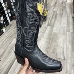 womens western boots