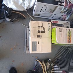 Moen Black Faucet Set