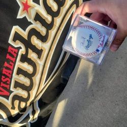 Druw Jones IP Auto New MLB Baseball 