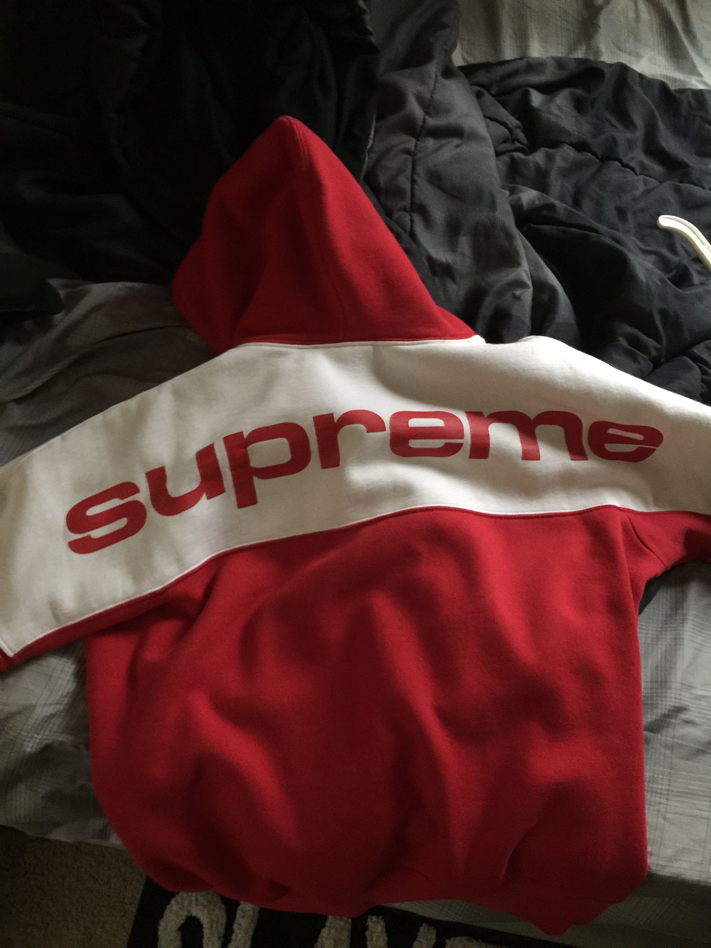 Supreme Hoodie Need gone today