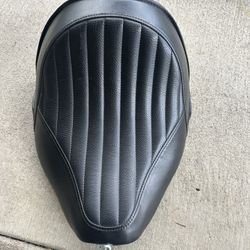 Harley Solo Seat 