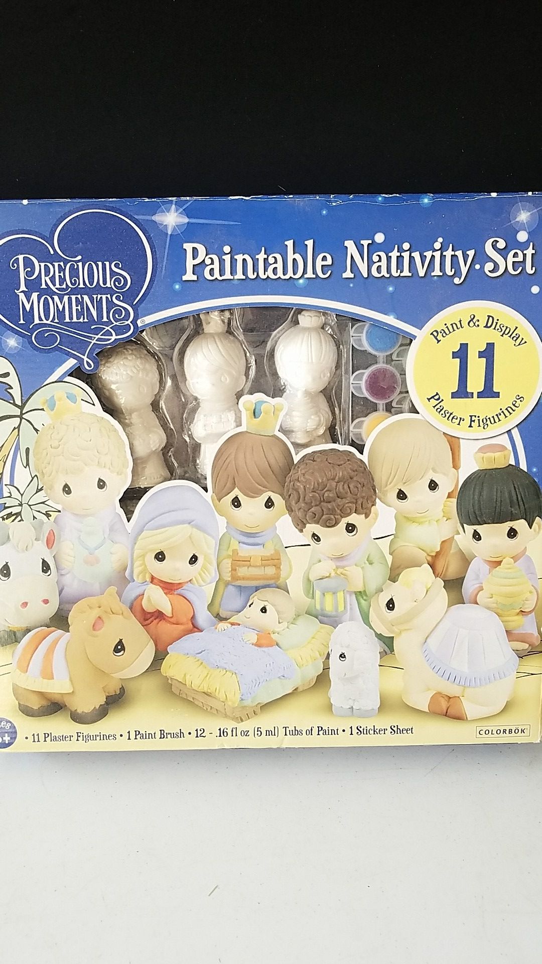 Precious Moments Paintable Nativity Set. New in box