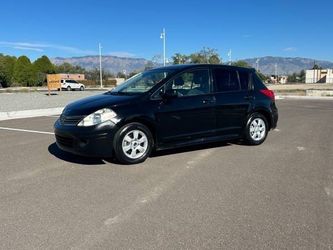 2011 Nissan Versa SL -106k