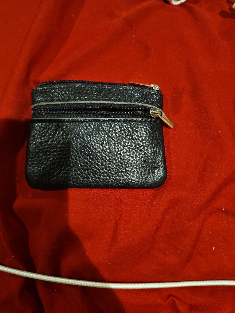Small Unisex Pouch/holder