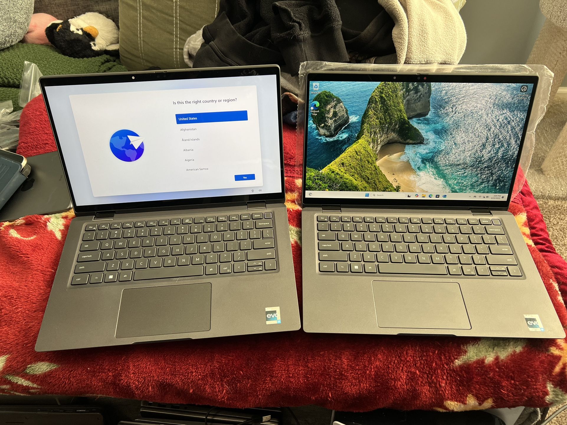(Lot of 2) Latitude 7430 i7-1265U 2-in-1 1TB 16 GB