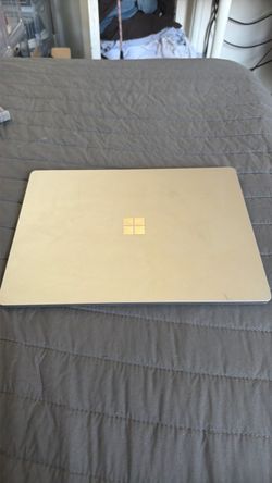Windows surface laptop 5