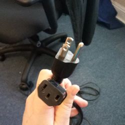 Many Pc Or Laptop Cords