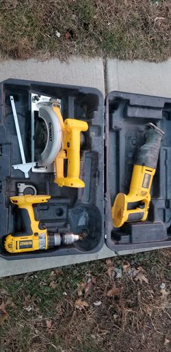 3pc set DEWALT 18V CORDLESS SET
