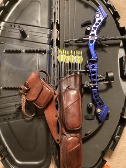 Mathew’s Conquest 4 bow and accessories.