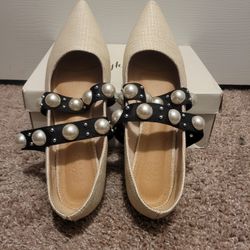 Flats Size 10