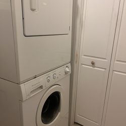 Stackable washer and dryer