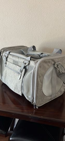 Pet carrier