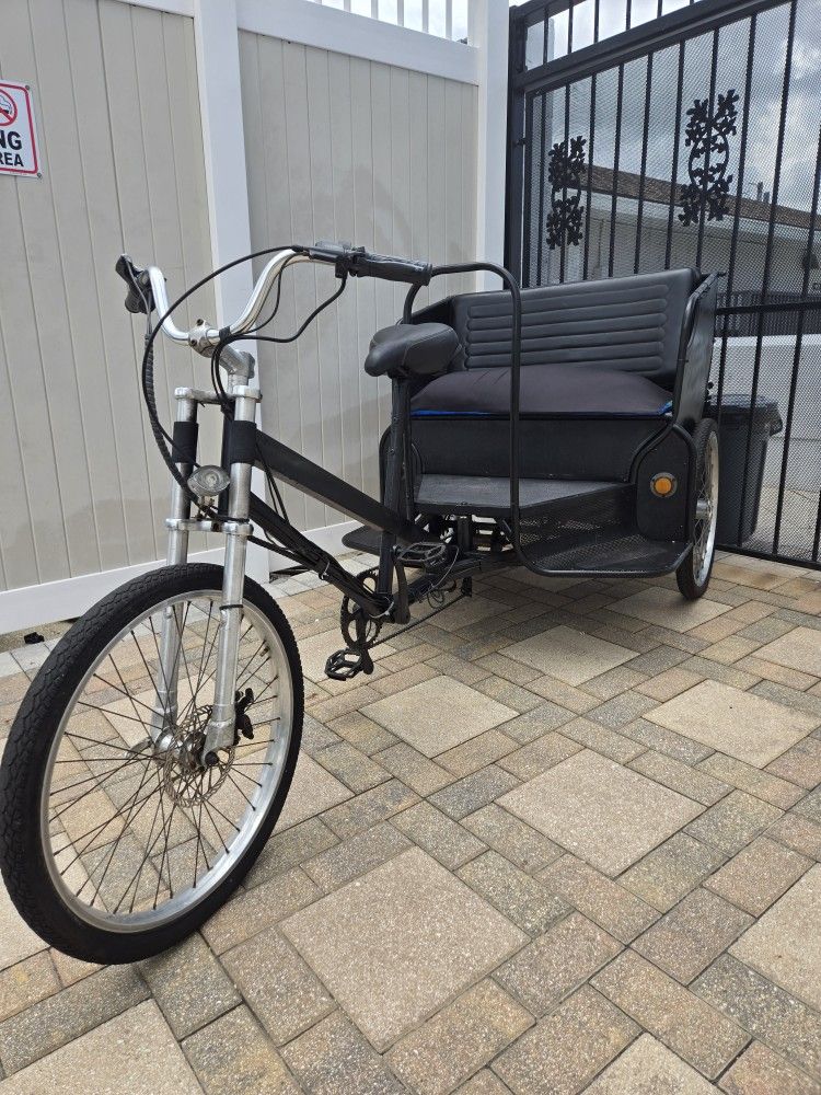 Pedicab/Rickshaw