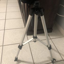 Digital Concept Tr 10 Tripod $10