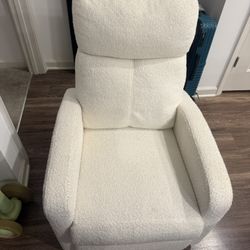 Off White Chair… Barely Used $60
