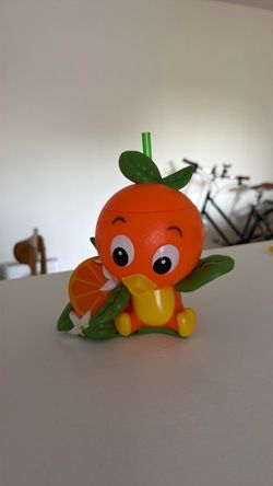 Flower & Garden Festival Bird Mascot - Disney EPCOT