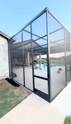 Pool enclosure