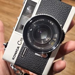 Konica 35mm...C35..