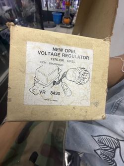 NOS NEW OPEL VOLTAGE REGULATOR VR 8430 (1976-ON) - OEM (contact info removed)620 - FREE SHIP